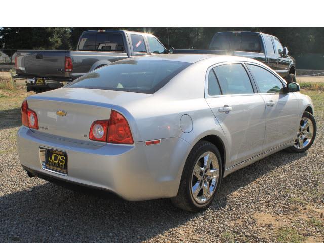 2009 Chevrolet Malibu 4dr Sdn I4 CVT 2.5 Sedan