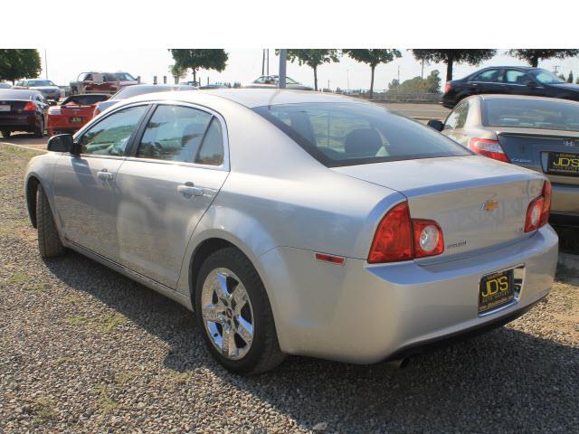 2009 Chevrolet Malibu 4dr Sdn I4 CVT 2.5 Sedan