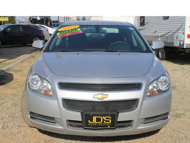 2009 Chevrolet Malibu 4dr Sdn I4 CVT 2.5 Sedan