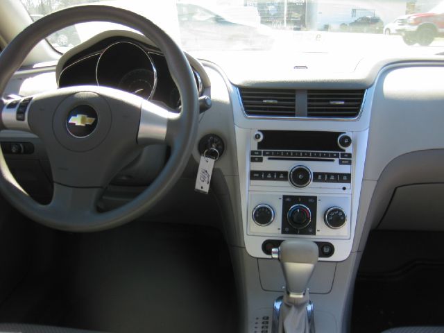 2009 Chevrolet Malibu Touring W/nav.sys