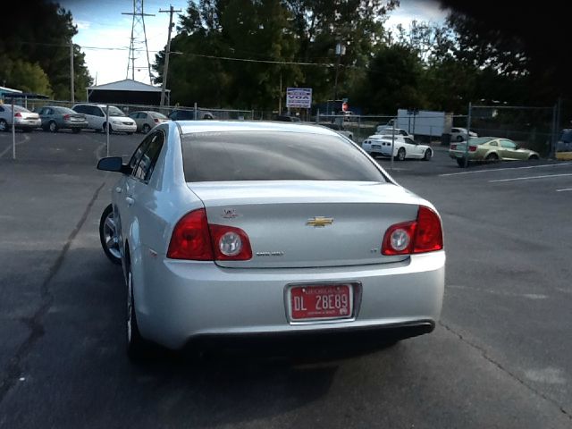 2009 Chevrolet Malibu 4dr Sdn I4 CVT 2.5 Sedan