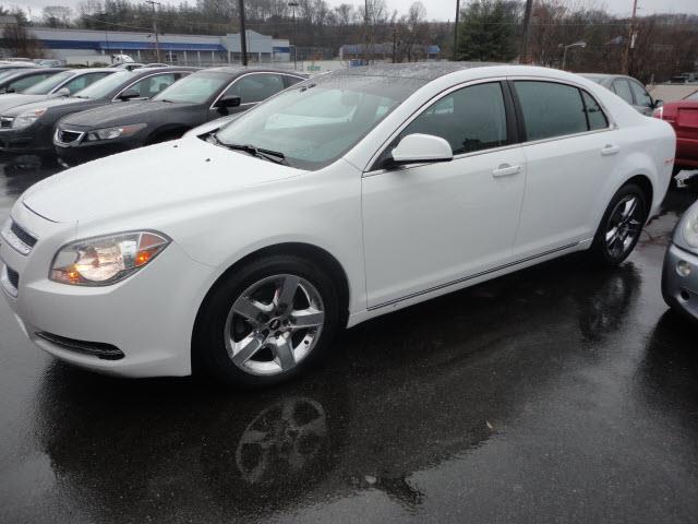 2009 Chevrolet Malibu 4dr Sdn I4 CVT 2.5 Sedan