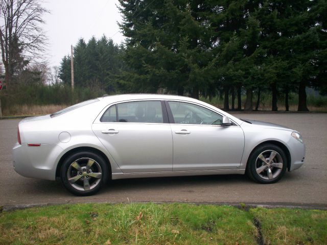 2009 Chevrolet Malibu 4dr Sdn I4 CVT 2.5 Sedan