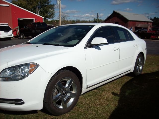 2009 Chevrolet Malibu 4dr Sdn I4 CVT 2.5 Sedan