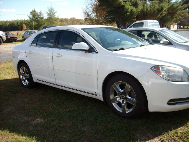 2009 Chevrolet Malibu 4dr Sdn I4 CVT 2.5 Sedan