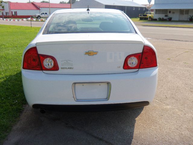 2009 Chevrolet Malibu C300 Sedan