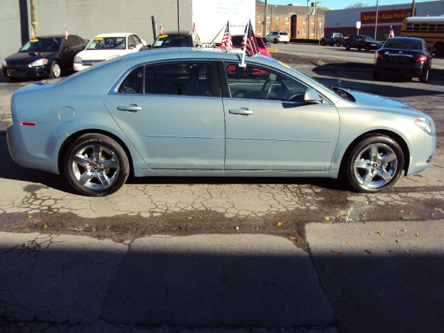 2009 Chevrolet Malibu 4dr Sdn I4 CVT 2.5 Sedan