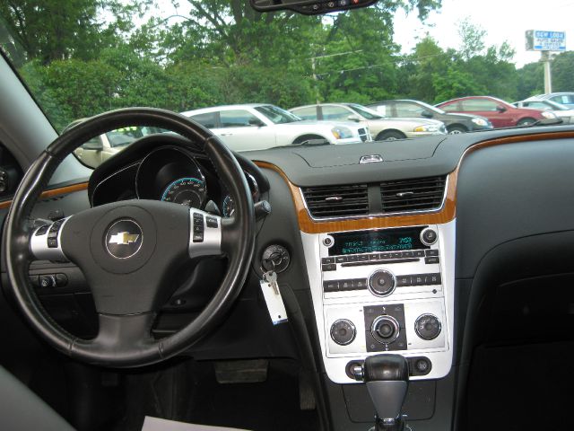 2009 Chevrolet Malibu C300 Sedan