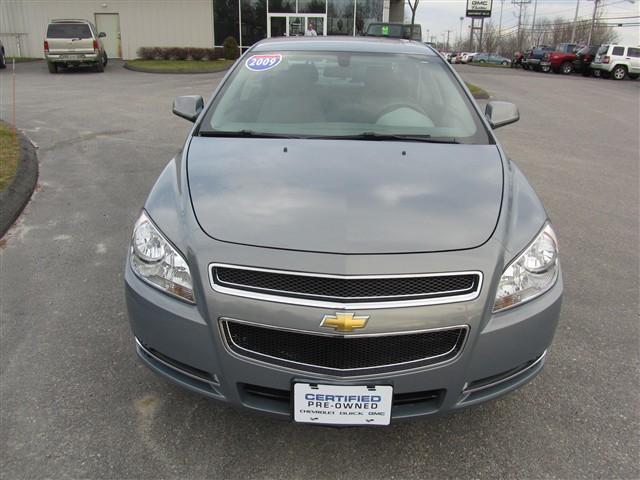 2009 Chevrolet Malibu 4dr Sdn I4 CVT 2.5