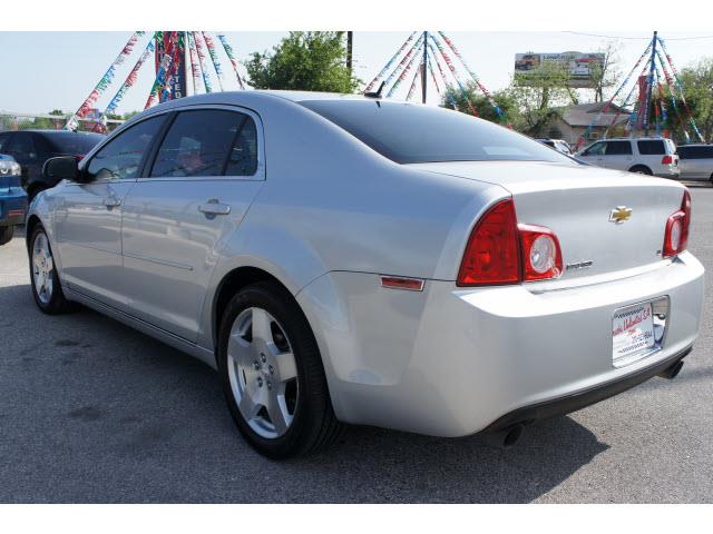 2009 Chevrolet Malibu C300 Sedan