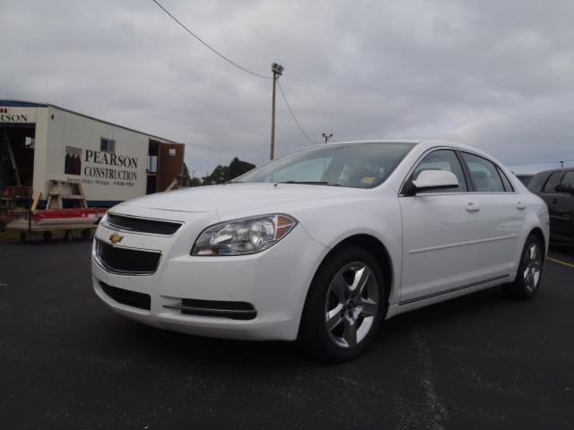 2009 Chevrolet Malibu 4dr Sdn I4 CVT 2.5 Sedan