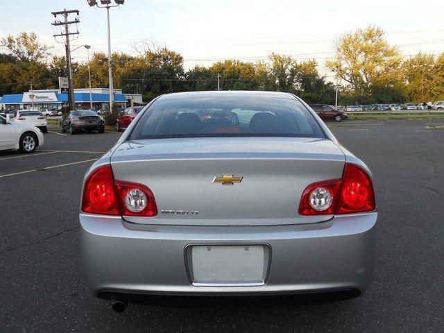 2010 Chevrolet Malibu 4dr Sdn I4 CVT 2.5