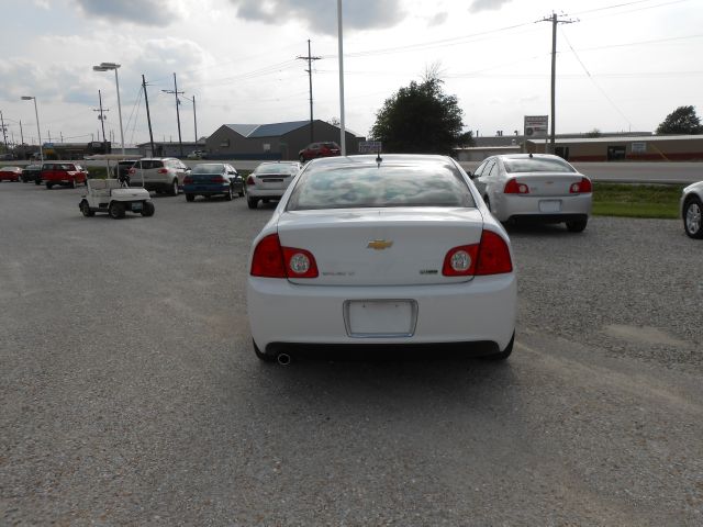 2010 Chevrolet Malibu Supercab XL