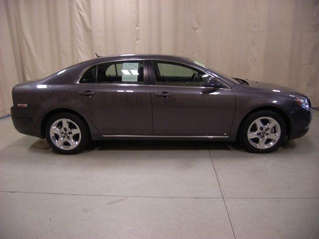 2010 Chevrolet Malibu 4dr Sdn I4 CVT 2.5