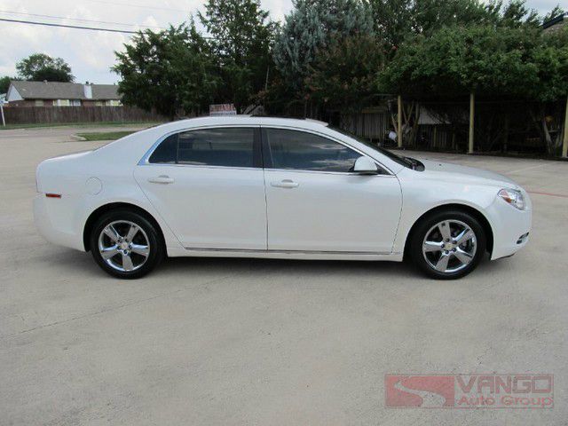 2010 Chevrolet Malibu 4dr AWD SUV