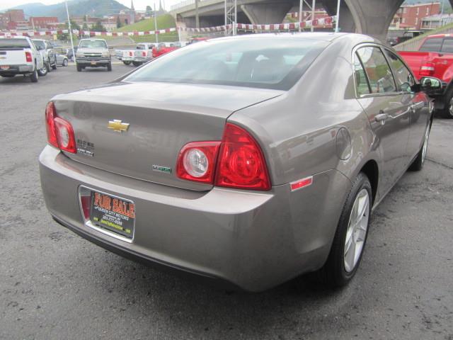 2010 Chevrolet Malibu Eddie Bauer - 1 Owner