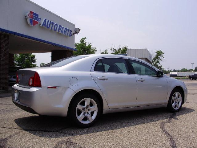 2010 Chevrolet Malibu Limited 4.6L AWD