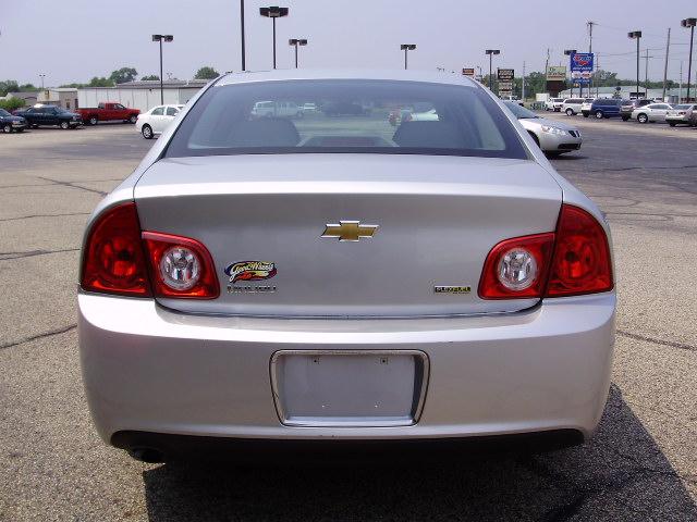 2010 Chevrolet Malibu Limited 4.6L AWD