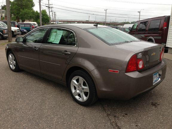 2010 Chevrolet Malibu LT W/ 2ltawd