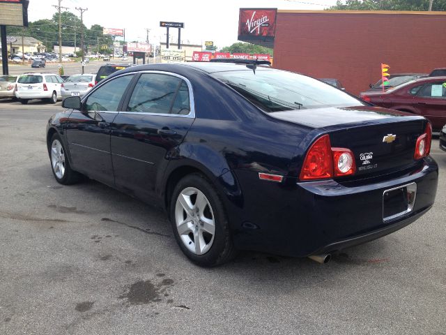 2010 Chevrolet Malibu Supercab XL