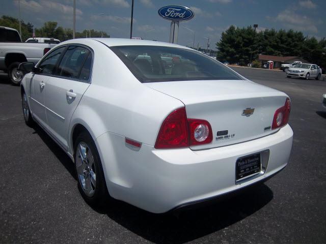 2010 Chevrolet Malibu Supercab XL