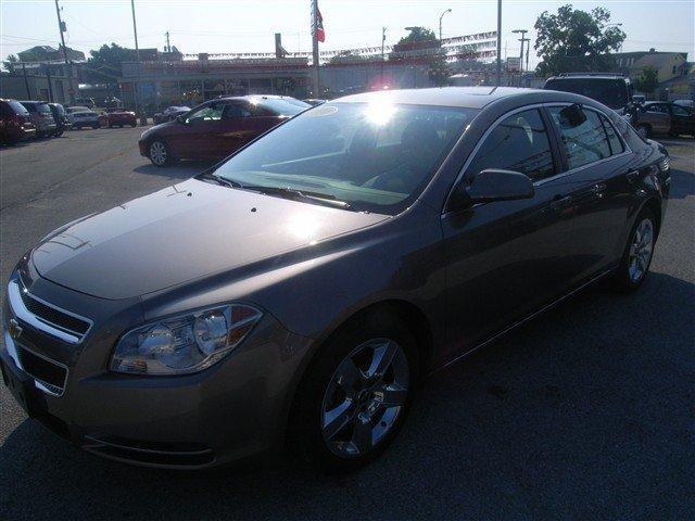 2010 Chevrolet Malibu 4dr Sdn I4 CVT 2.5