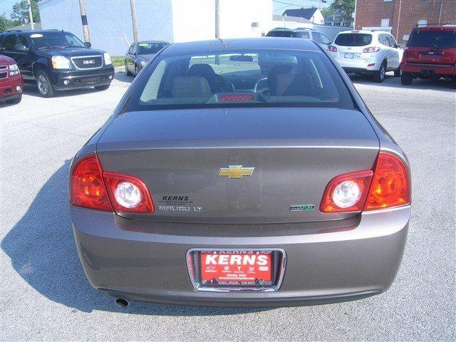 2010 Chevrolet Malibu 4dr Sdn I4 CVT 2.5