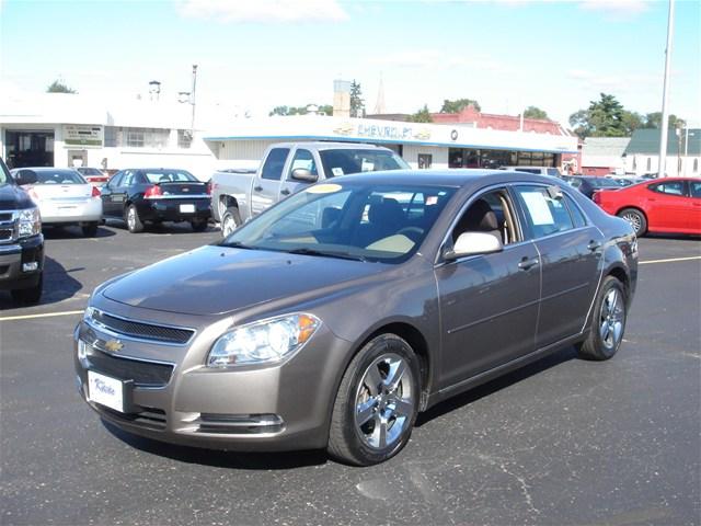 2010 Chevrolet Malibu 4dr Sdn I4 CVT 2.5