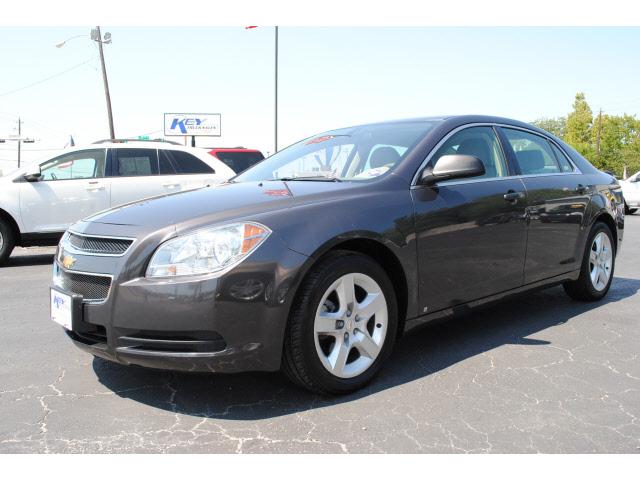 2010 Chevrolet Malibu XLT Model