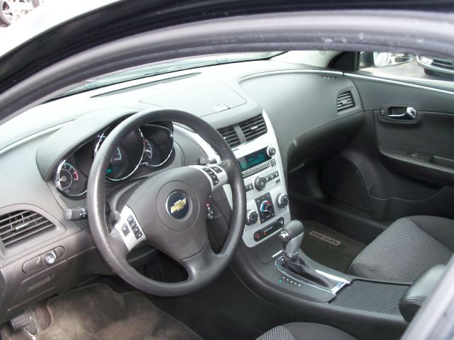 2010 Chevrolet Malibu Supercab XL