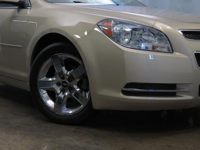 2010 Chevrolet Malibu LS Z71 STEP SIDE