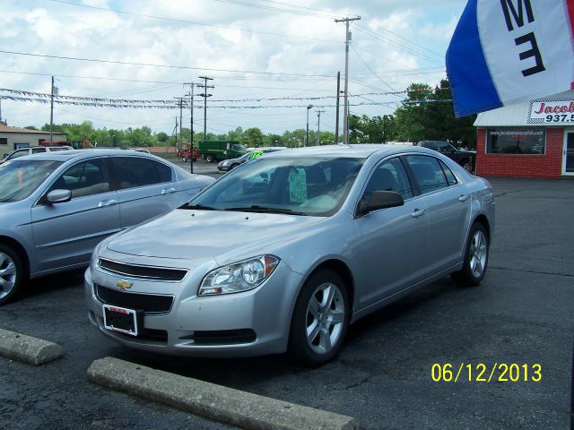 2010 Chevrolet Malibu Unknown