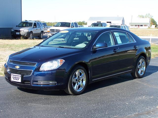 2010 Chevrolet Malibu 4dr Sdn SEL Sedan