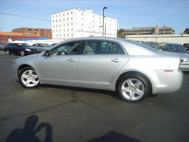 2010 Chevrolet Malibu XLT Model