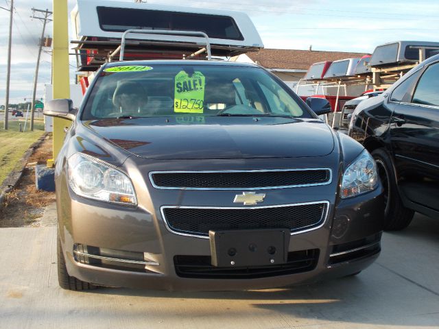 2010 Chevrolet Malibu 4dr AWD SUV