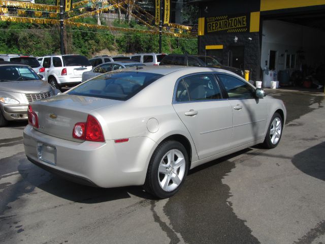 2010 Chevrolet Malibu Touring W/nav.sys