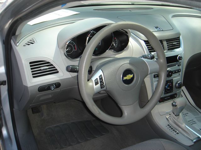 2010 Chevrolet Malibu Touring 4WD