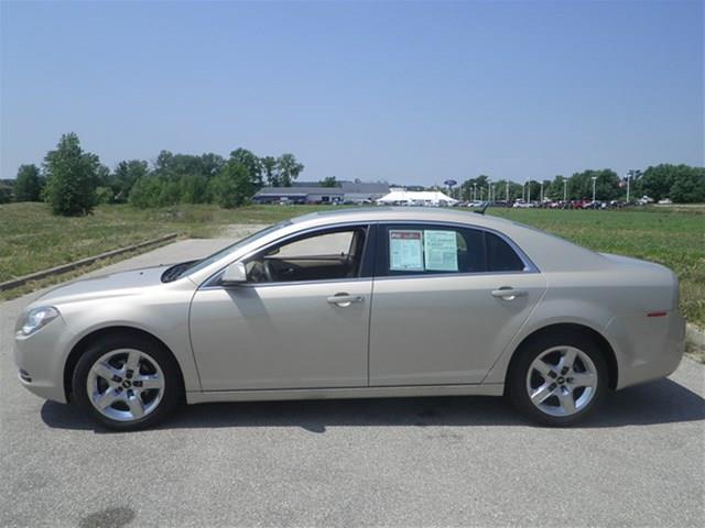 2010 Chevrolet Malibu 4dr Sdn I4 CVT 2.5