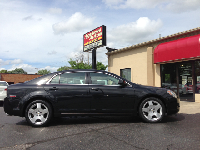 2010 Chevrolet Malibu 4dr AWD SUV