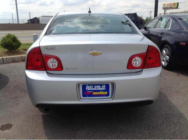 2010 Chevrolet Malibu Touring W/nav.sys