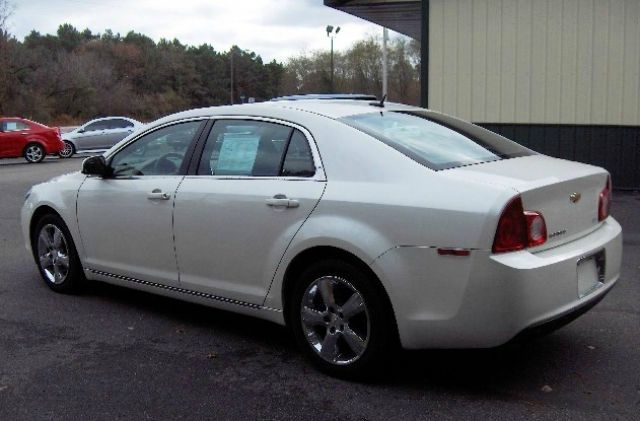 2010 Chevrolet Malibu 4dr AWD SUV