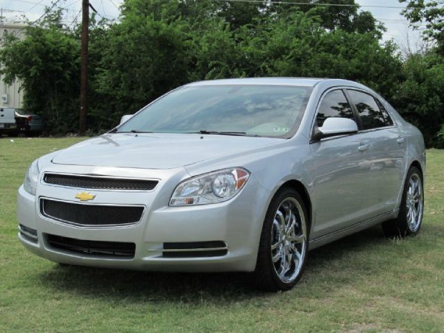 2010 Chevrolet Malibu Supercab XL