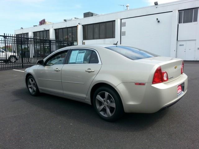 2011 Chevrolet Malibu 4dr Sdn I4 CVT 2.5