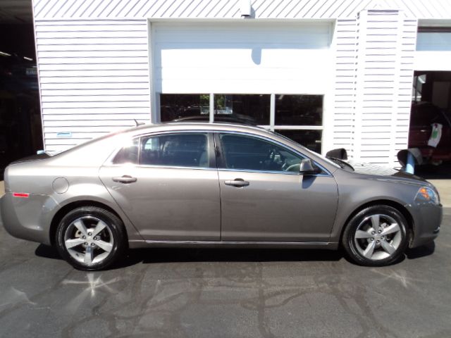 2011 Chevrolet Malibu T Adventure