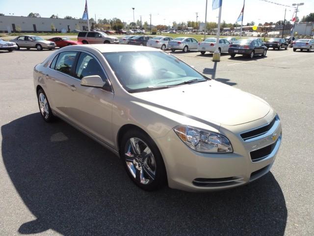 2011 Chevrolet Malibu 4dr AWD SUV