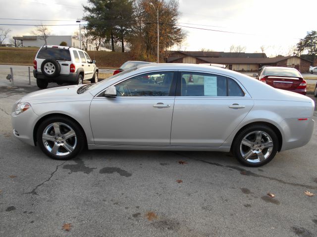 2011 Chevrolet Malibu 4dr AWD SUV