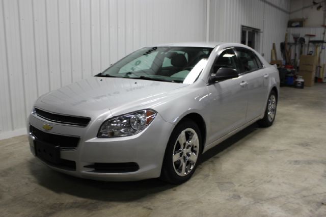 2011 Chevrolet Malibu Ford F250 FX4 Lariat