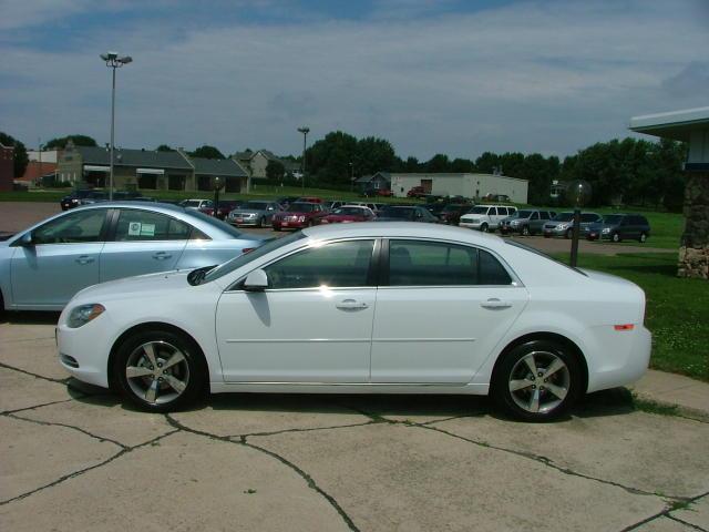 2011 Chevrolet Malibu 4dr Sdn I4 CVT 2.5