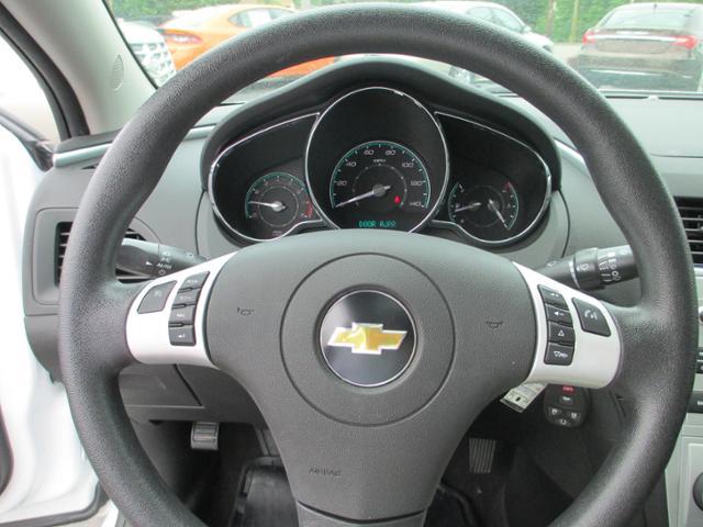 2011 Chevrolet Malibu LS Z71 STEP SIDE