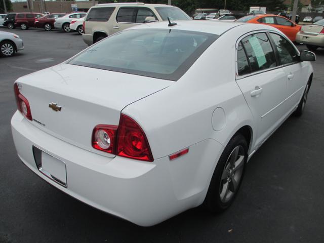 2011 Chevrolet Malibu LS Z71 STEP SIDE